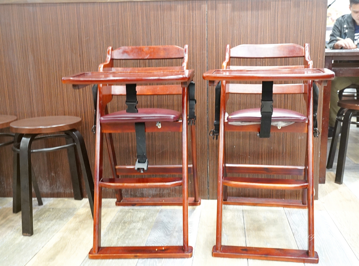 桃園大廟口切仔麵店|桃拾廣場銅板美食|超新鮮黑白切、綜合蚵仔手工麵線(菜單、價格) 桃園大廟口切仔麵店|桃拾廣場銅板美食|超新鮮黑白切、綜合蚵仔手工麵線(菜單、價格)