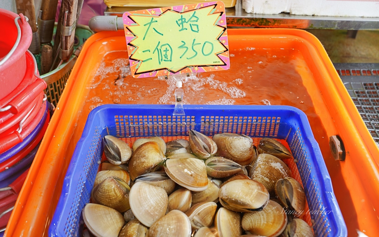 萬里海鮮餐廳「望海亭」萬里吃螃蟹推薦合菜最划算，自家漁船現撈尚蓋青