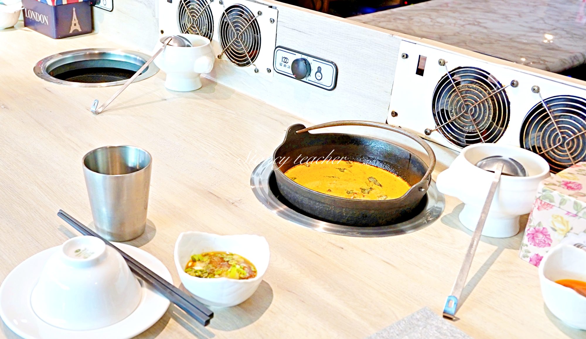 忻殿堂南洋叻沙鍋物 Hot Pot|新加坡叻沙|秘製香料辣椒醬一吃就上癮(菜單、價格) 忻殿堂南洋叻沙鍋物 Hot Pot|新加坡叻沙|秘製香料辣椒醬一吃就上癮(菜單、價格)