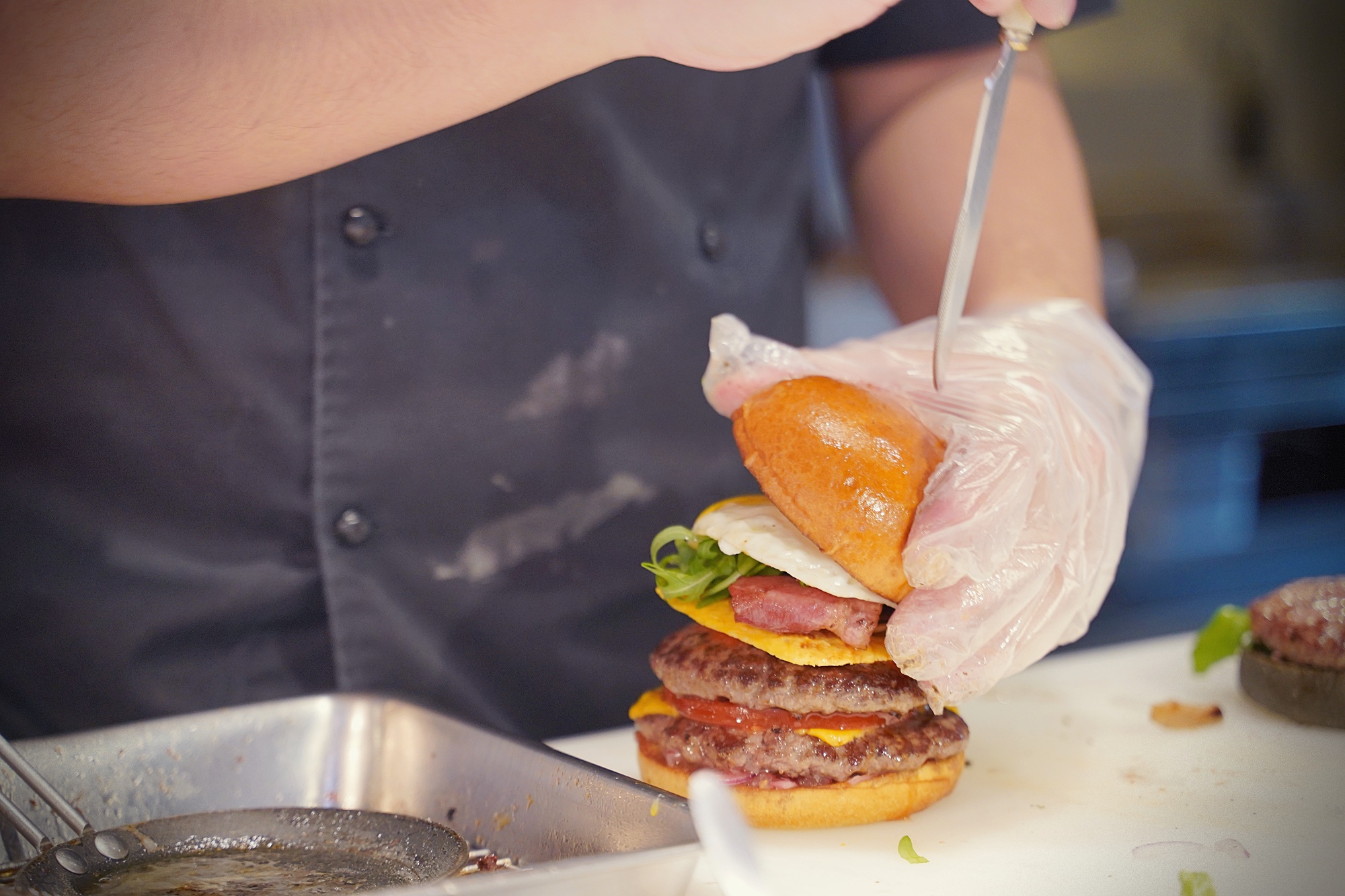 台北信義區好吃漢堡「Selfish Burger 喀漢堡」四四南村隱藏版美食
