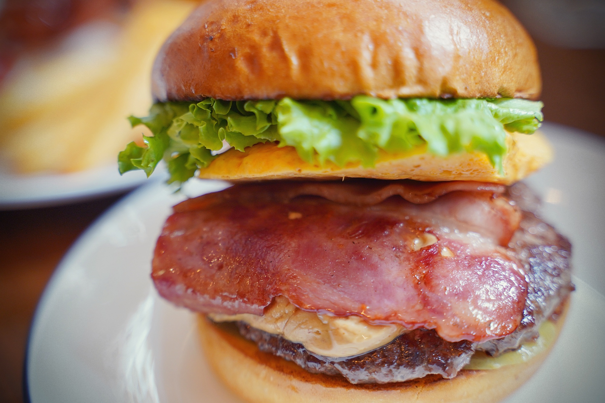 台北信義區好吃漢堡「Selfish Burger 喀漢堡」四四南村隱藏版美食