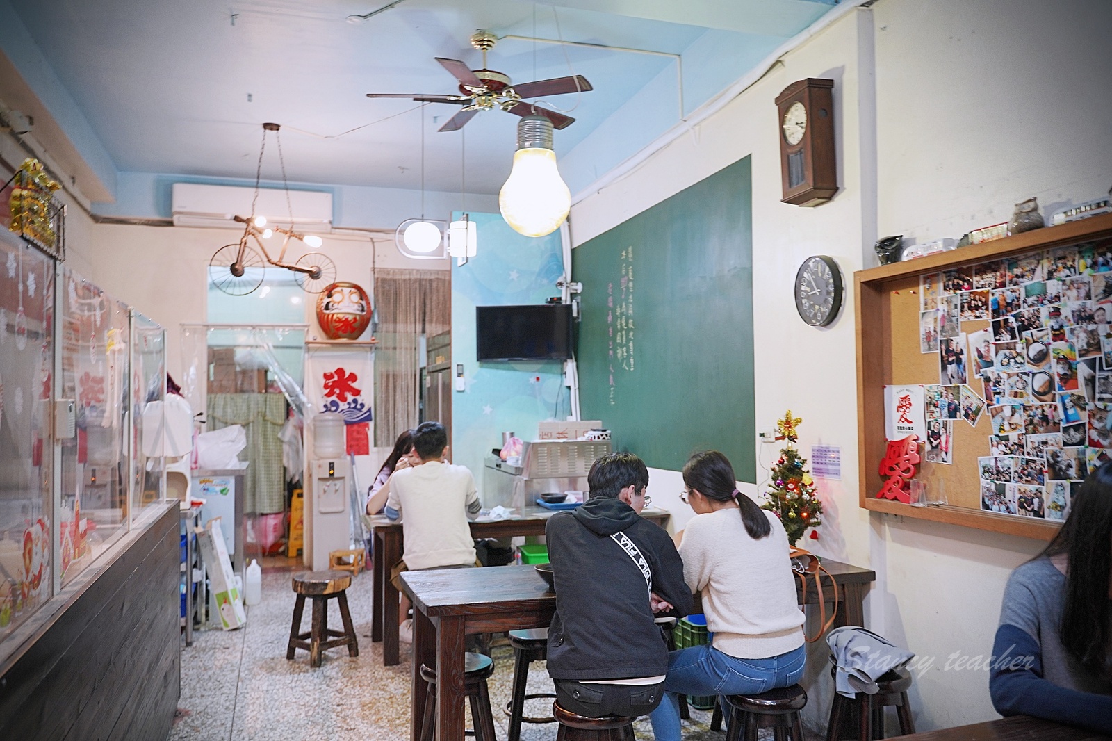 花蓮美食商校街刨冰豆花｜花蓮必吃銅板小吃｜豆花、湯圓、燒仙草每樣都好吃（菜單、價格）