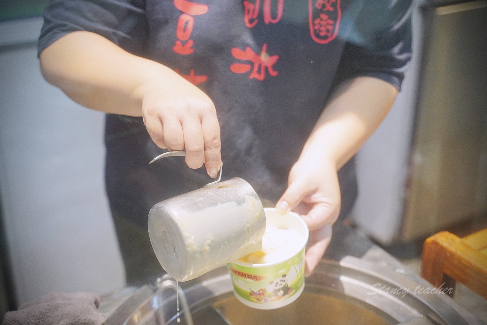 花蓮美食商校街刨冰豆花｜花蓮必吃銅板小吃｜豆花、湯圓、燒仙草每樣都好吃（菜單、價格）