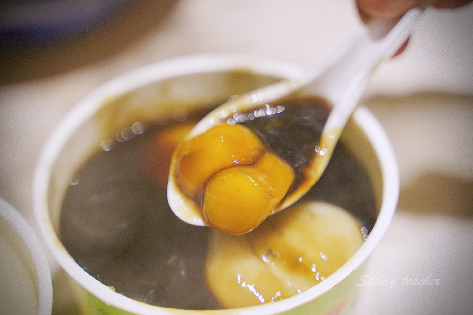 花蓮美食商校街刨冰豆花｜花蓮必吃銅板小吃｜豆花、湯圓、燒仙草每樣都好吃（菜單、價格）