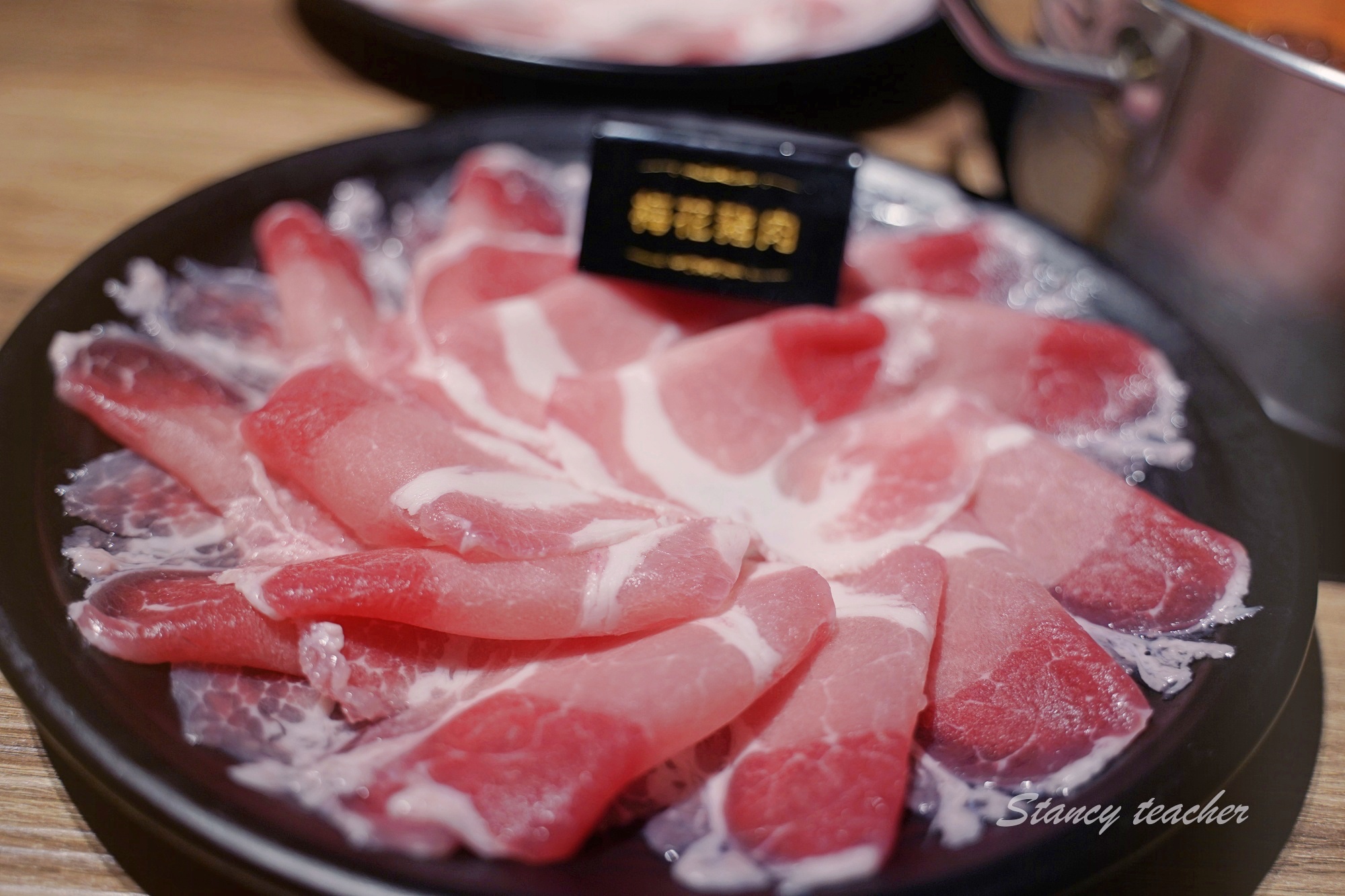 【澎湖美食】「澎湖巴適麻辣火鍋」馬公麻辣火鍋吃到飽（菜單、價格）