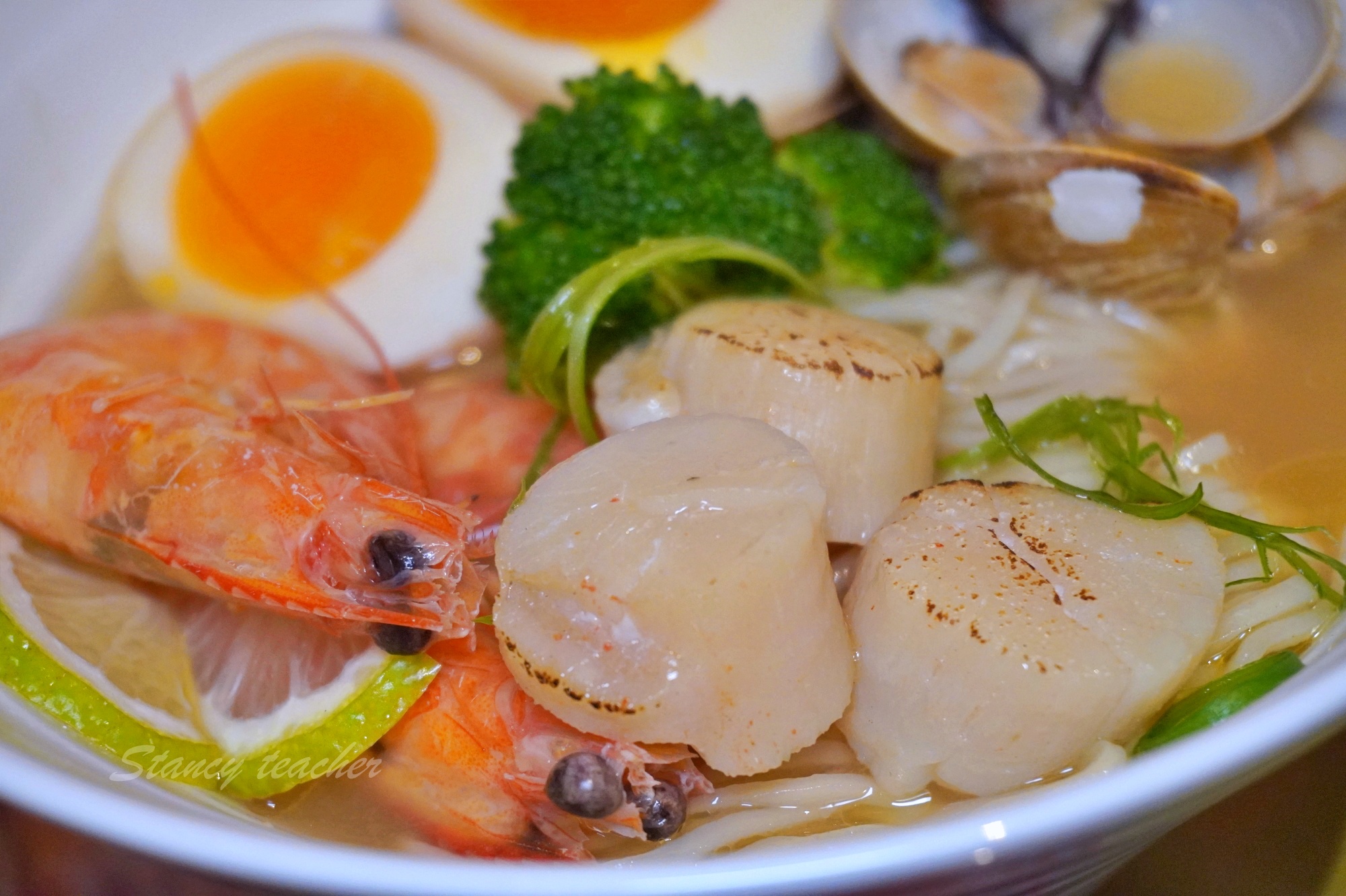 宜蘭羅東日式拉麵推薦｜忍者一魂拉麵｜一秒飛日本拉麵屋！嗜辣者大推中毒系二郎拉麵香麻濃郁好滋味
