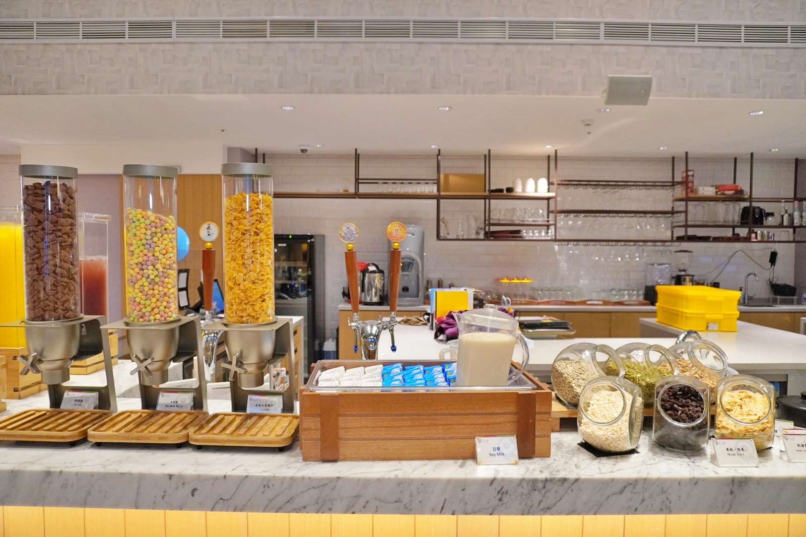 品文旅礁溪住宿心得｜礁溪溫泉飯店推薦，親子遊戲間、戶外溫泉SPA、氣泡水免費喝