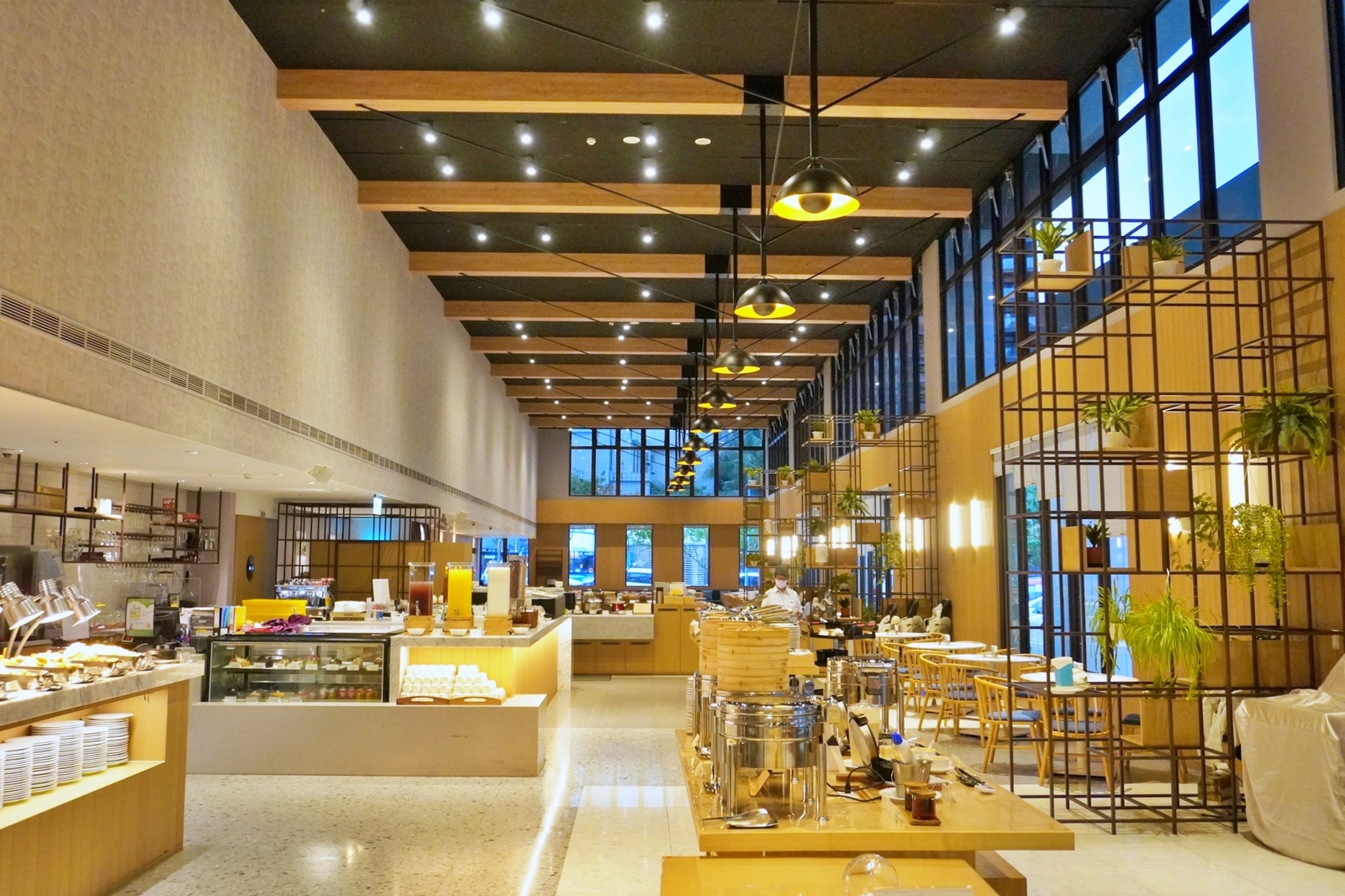 品文旅礁溪住宿心得｜礁溪溫泉飯店推薦，親子遊戲間、戶外溫泉SPA、氣泡水免費喝