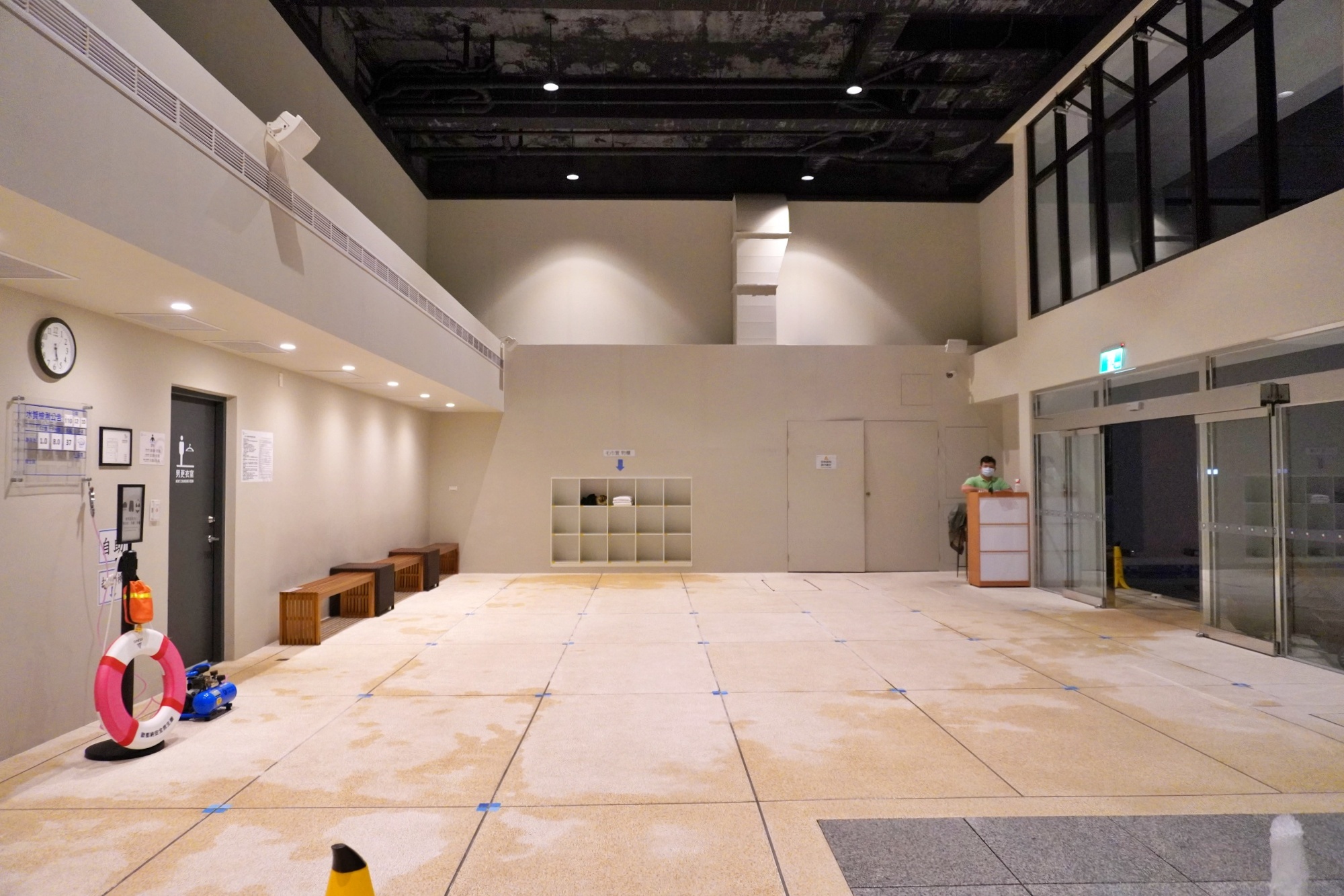 品文旅礁溪住宿心得｜礁溪溫泉飯店推薦，親子遊戲間、戶外溫泉SPA、氣泡水免費喝