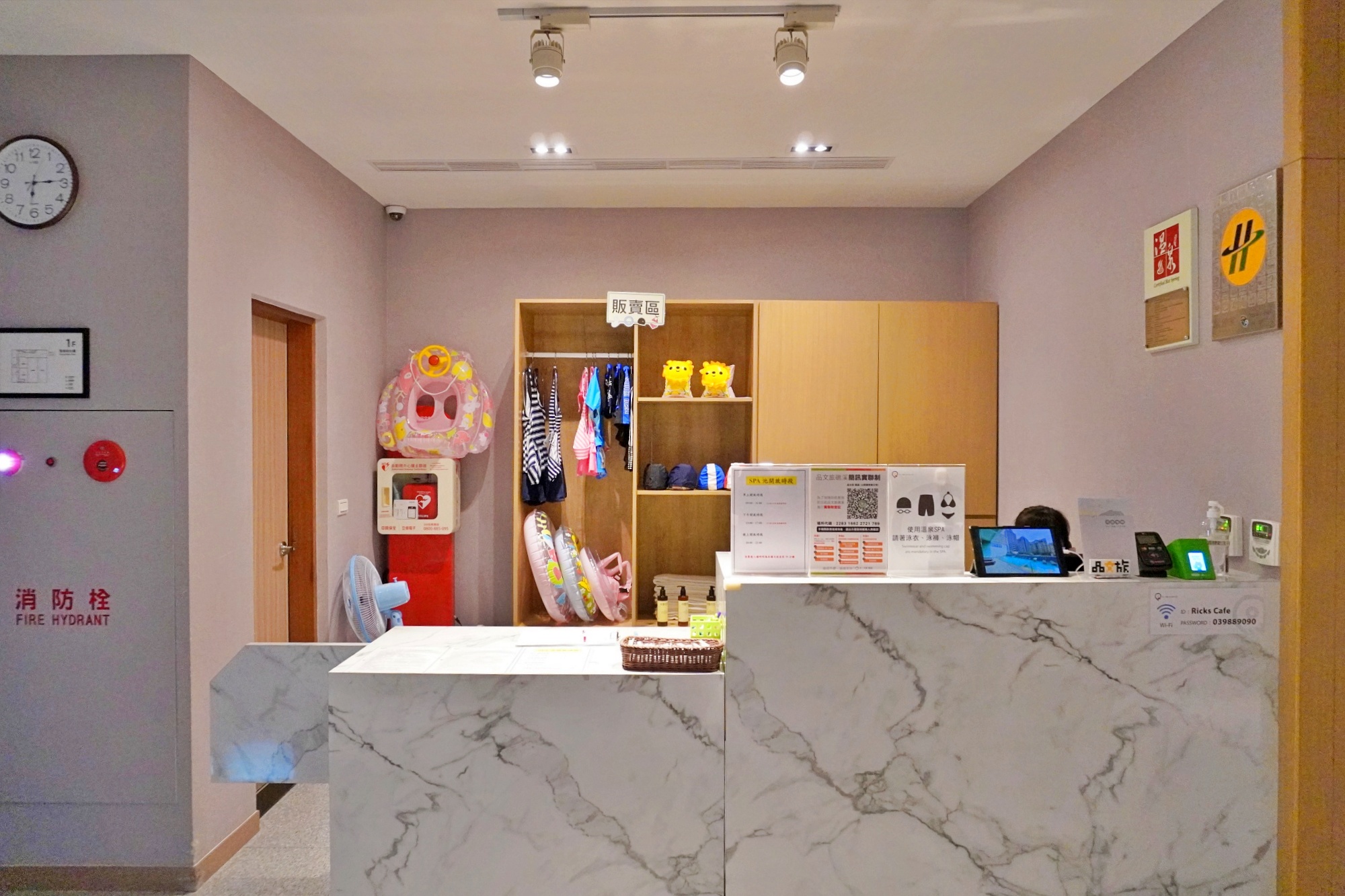 品文旅礁溪住宿心得｜礁溪溫泉飯店推薦，親子遊戲間、戶外溫泉SPA、氣泡水免費喝