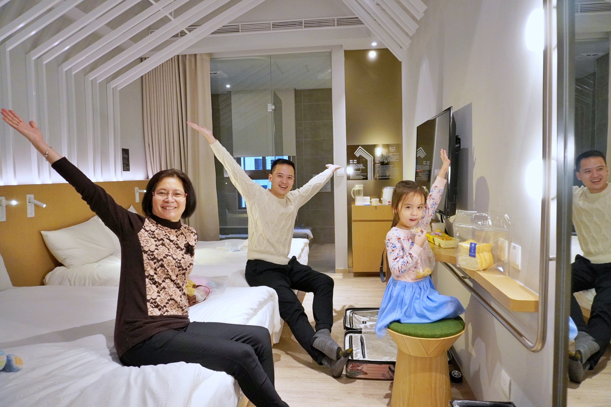 品文旅礁溪住宿心得｜礁溪溫泉飯店推薦，親子遊戲間、戶外溫泉SPA、氣泡水免費喝