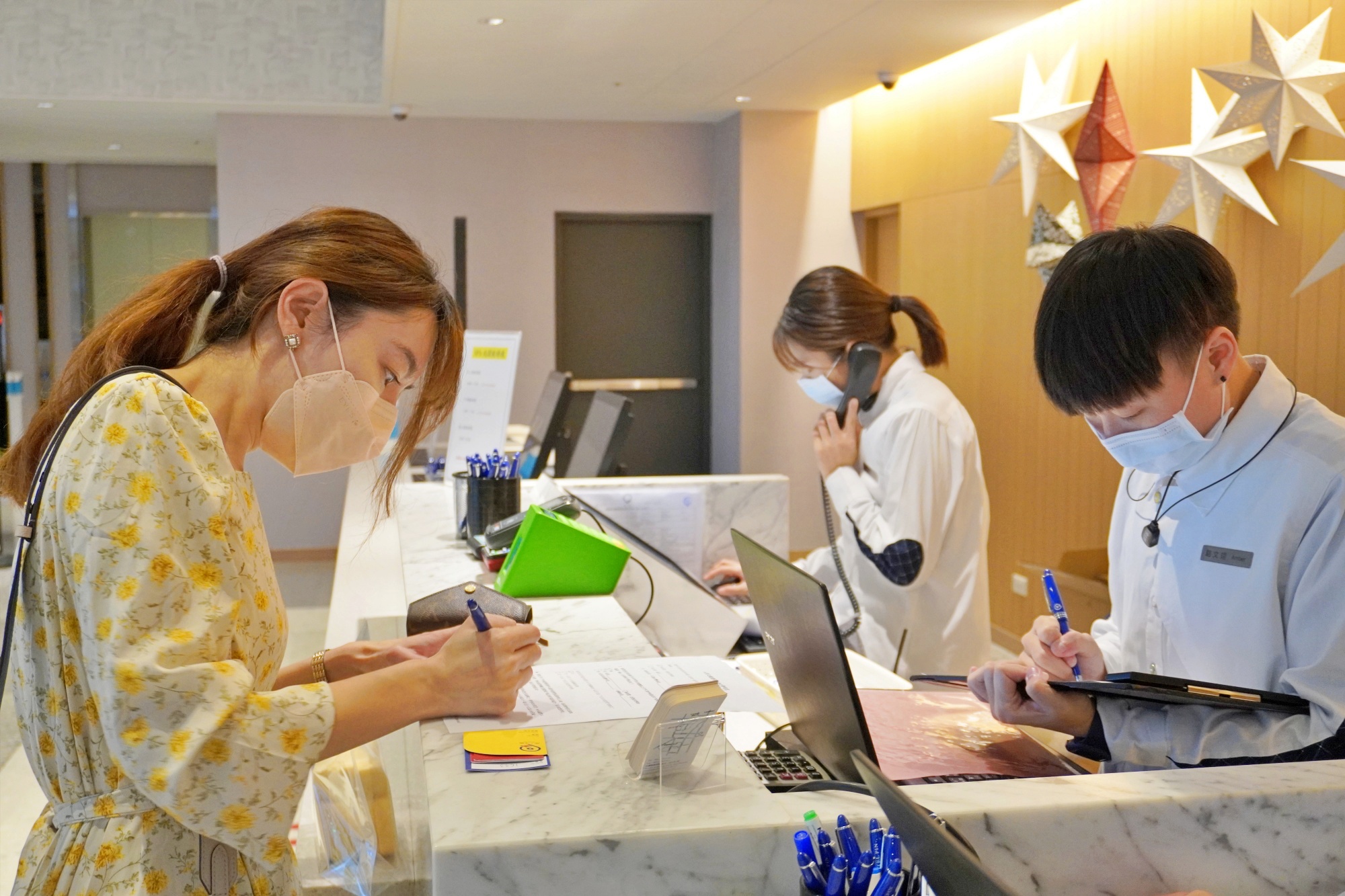 品文旅礁溪住宿心得｜礁溪溫泉飯店推薦，親子遊戲間、戶外溫泉SPA、氣泡水免費喝