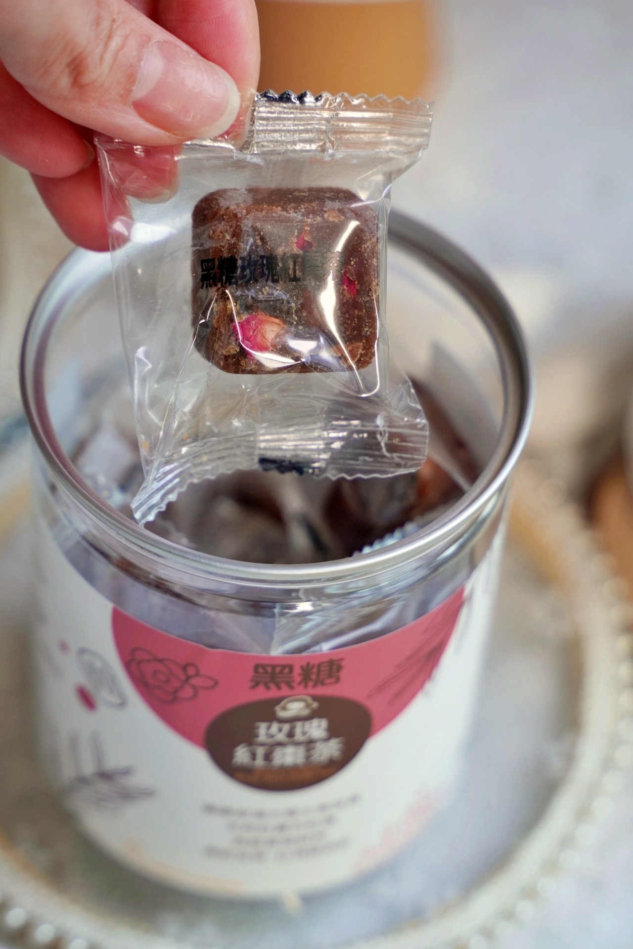 蜜思朵養生黑糖飲｜減糖黑糖磚推薦、桂圓紅棗薑母茶生理期暖心必備（口味、喝法）