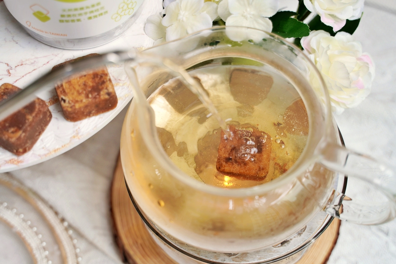 蜜思朵養生黑糖飲｜減糖黑糖磚推薦、桂圓紅棗薑母茶生理期暖心必備（口味、喝法）