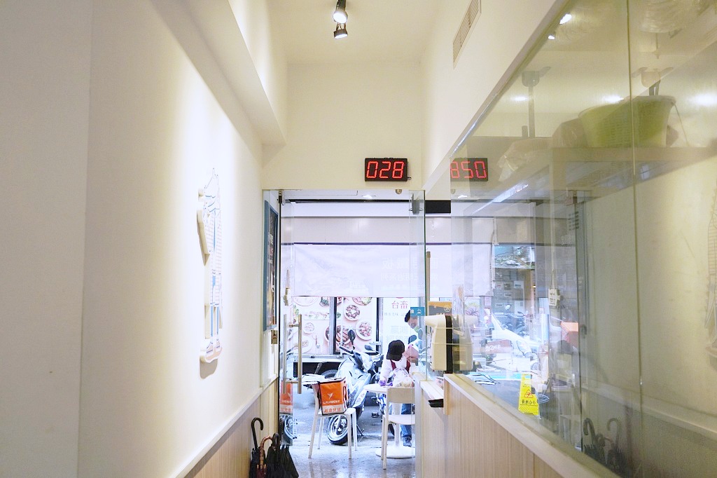 信義區美食|包果 Baoguo – 吳興店|雙手無法掌握的起司轟炸燒肉三明治(菜單、價格) 信義區美食|包果 Baoguo – 吳興店|雙手無法掌握的起司轟炸燒肉三明治(菜單、價格)
