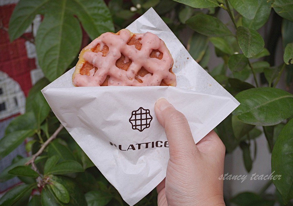 國父紀念館美食「#LATTICE 比利時．列日鬆餅」20多種口味搭配店家紅茶很對味！