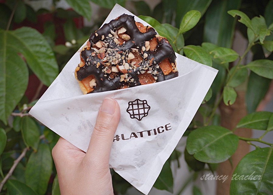 國父紀念館美食「#LATTICE 比利時．列日鬆餅」20多種口味搭配店家紅茶很對味！