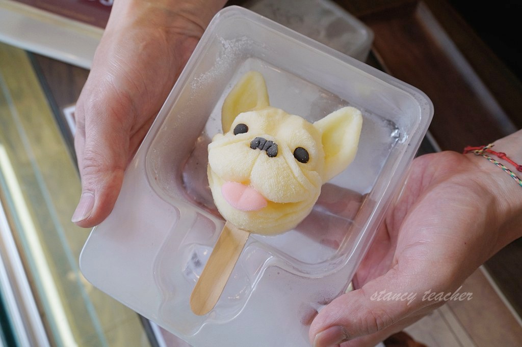 淡水老街美食｜CornerCone 酷礦美式手作霜淇淋｜造型狗狗冰拍照打卡超吸睛