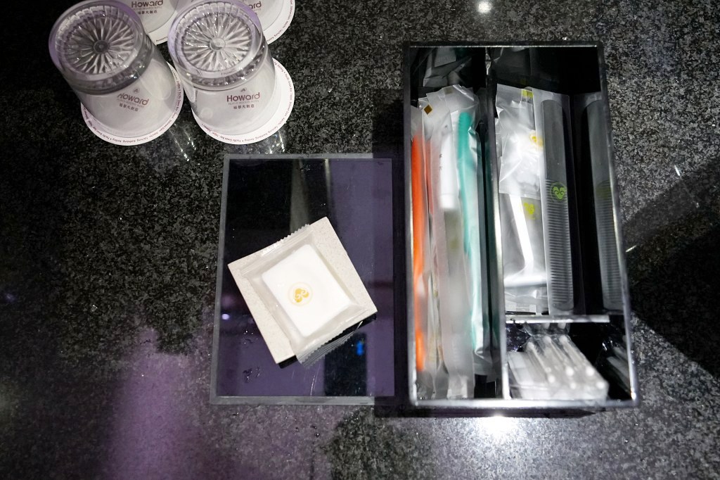 溪頭-福華渡假飯店，紅樓四人房入住心得，小螢火大玩樂 一泊二食、森林DIY活動真有趣