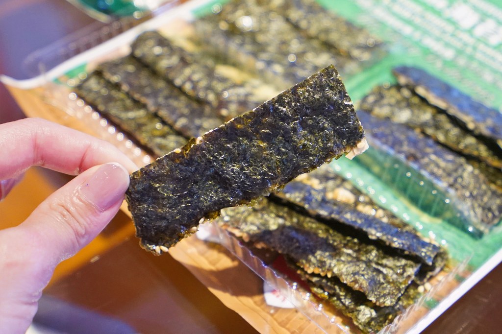 澎湖馬宮食品｜媽宮黑糖糕、干貝醬、仙人掌薄脆餅，買越多送越多團客超愛買這家