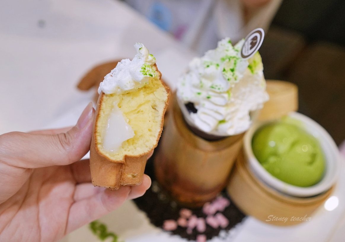 「象園咖啡內湖店」台北市唯一面碧湖景觀家庭餐廳生日月贈可愛緞帶小象鬆餅（新菜單）