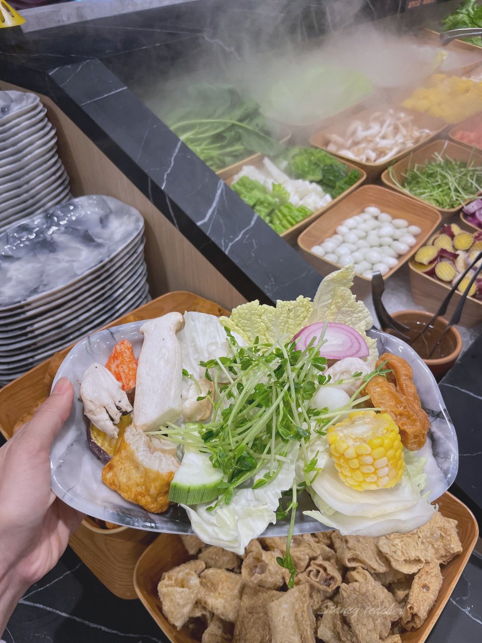 築間幸福鍋物 – 自助吧吃到飽營業到凌晨宵夜吃火鍋很可以 築間幸福鍋物 – 自助吧吃到飽營業到凌晨宵夜吃火鍋很可以