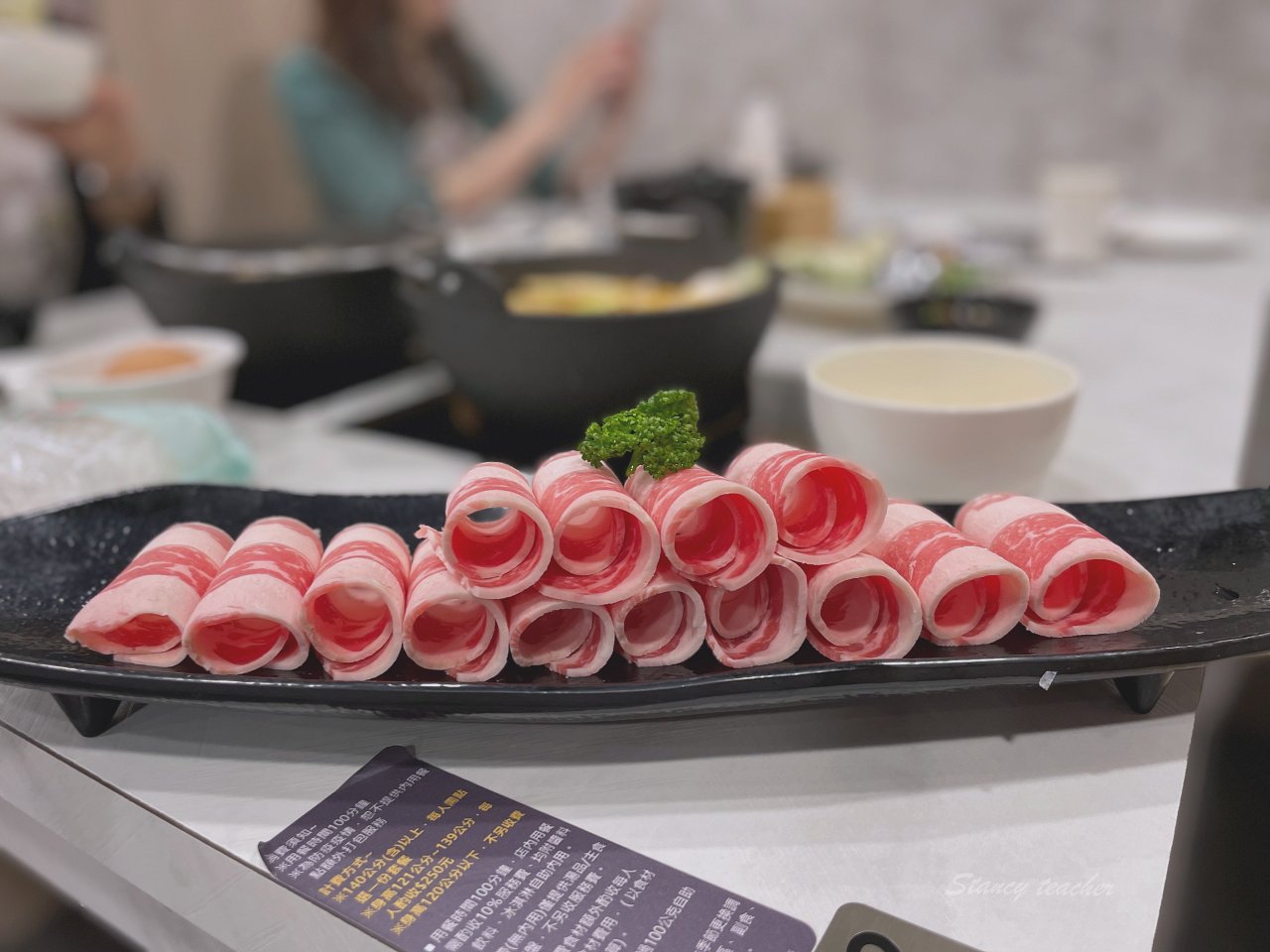 築間幸福鍋物 – 自助吧吃到飽營業到凌晨宵夜吃火鍋很可以