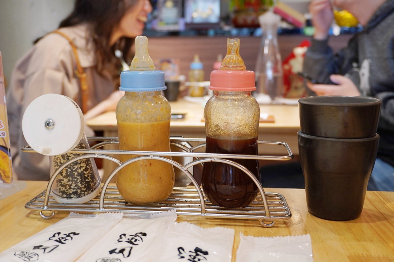 三筋豬排 高雄左營浮誇肉量豬排店，「莓好大三元」草莓季限定夢幻甜點套餐慶生很可以