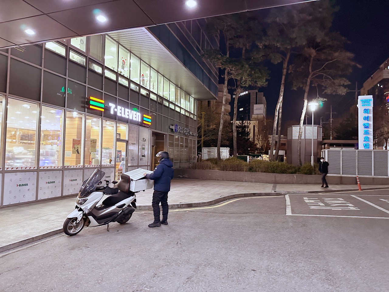 韓國7-11 便利商店必買零食伴手禮,韓國7-11寶可夢竟然比日本7-11還好買 韓國7-11 便利商店必買零食伴手禮,韓國7-11寶可夢竟然比日本7-11還好買