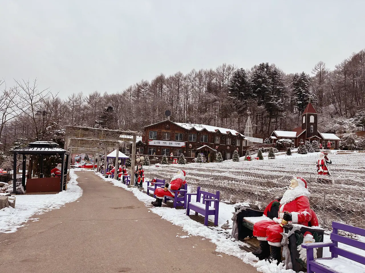 香草島樂園 首爾一日遊景點推薦,韓國最大香草植物園白雪皚皚超級浪漫(交通、票價) 香草島樂園 首爾一日遊景點推薦,韓國最大香草植物園白雪皚皚超級浪漫(交通、票價)