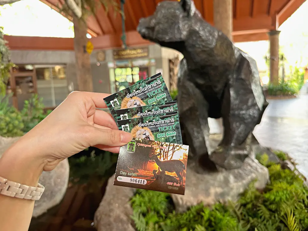 清邁景點「清邁夜間動物園」Chiang Mai Night Safari，下午入園就可以玩到晚上最佳行程攻略看這篇