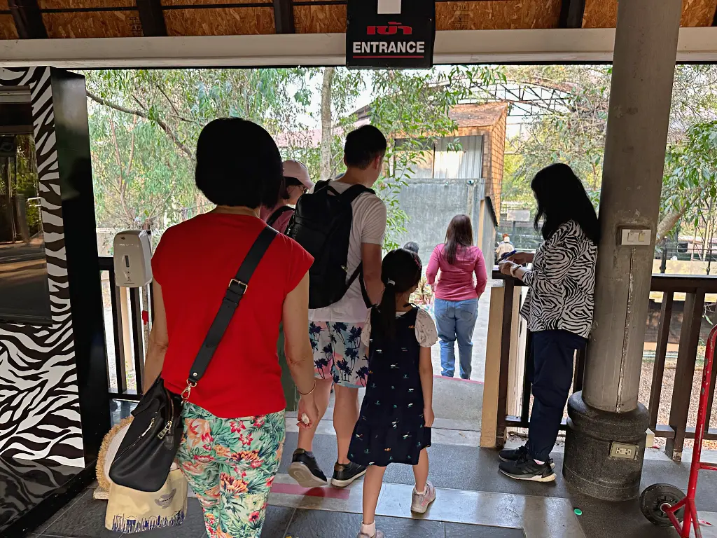 清邁景點「清邁夜間動物園」Chiang Mai Night Safari,下午入園就可以玩到晚上最佳行程攻略看這篇 清邁景點「清邁夜間動物園」Chiang Mai Night Safari,下午入園就可以玩到晚上最佳行程攻略看這篇