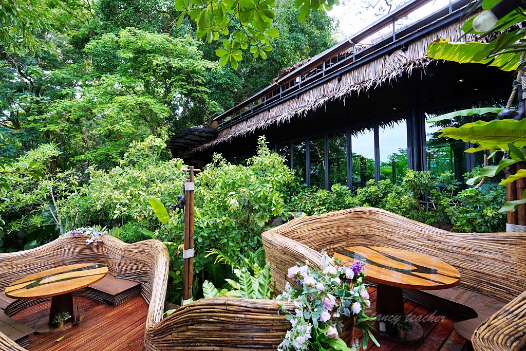 普吉島森林系網美咖啡「三隻猴子餐廳Three Monkeys Restaurant」廳夢幻泡泡屋叢林樹屋貴婦下午茶超好拍