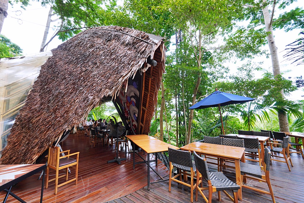 普吉島森林系網美咖啡「三隻猴子餐廳Three Monkeys Restaurant」廳夢幻泡泡屋叢林樹屋貴婦下午茶超好拍