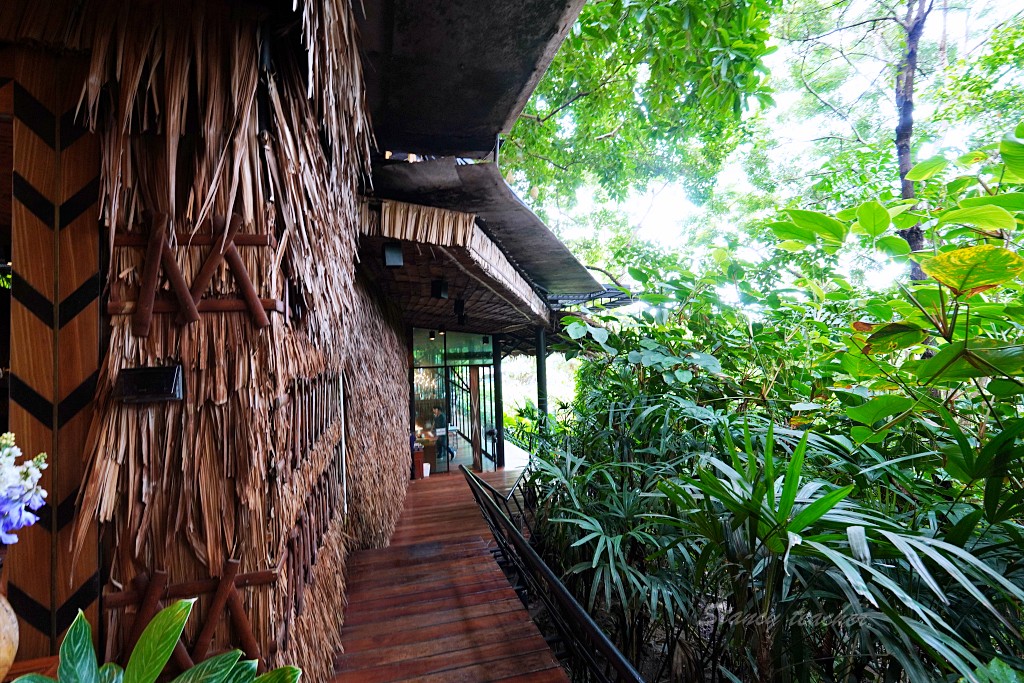 普吉島森林系網美咖啡「三隻猴子餐廳Three Monkeys Restaurant」廳夢幻泡泡屋叢林樹屋貴婦下午茶超好拍 普吉島森林系網美咖啡「三隻猴子餐廳Three Monkeys Restaurant」廳夢幻泡泡屋叢林樹屋貴婦下午茶超好拍