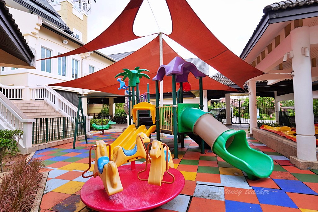 「普吉島樂古浪悅椿度假村」Angsana Laguna Phuket 私人海灘漂漂河Kids Club陪玩姊姊放風小孩超輕鬆
