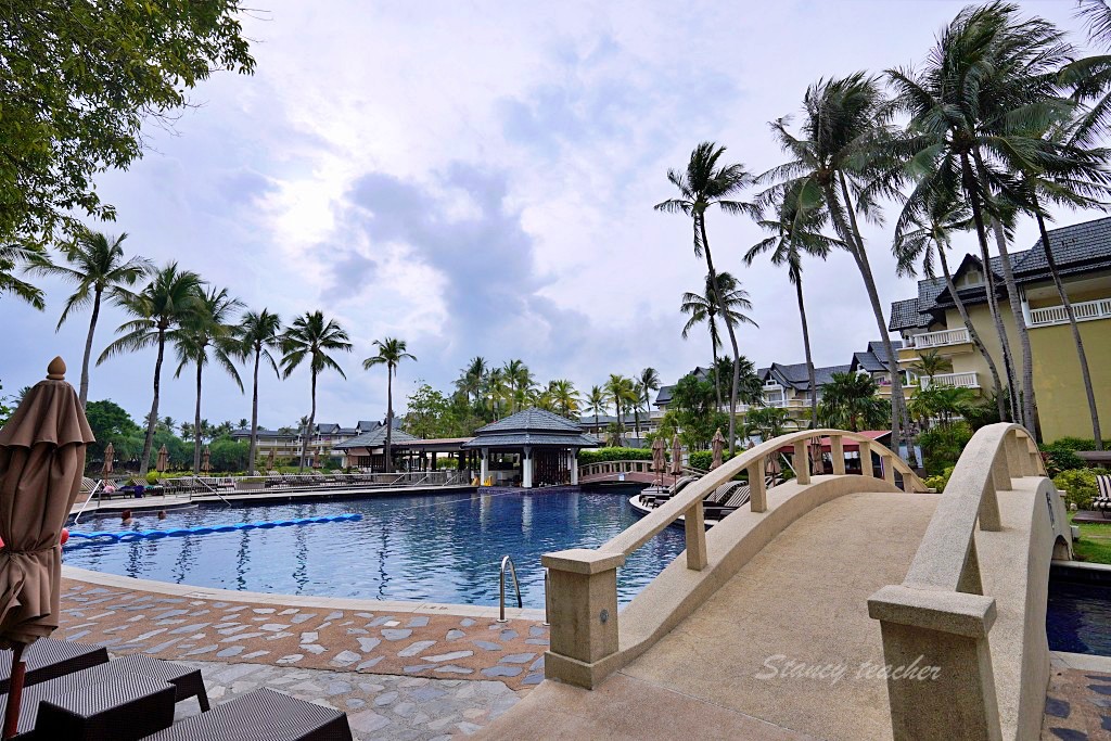 「普吉島樂古浪悅椿度假村」Angsana Laguna Phuket 私人海灘漂漂河Kids Club陪玩姊姊放風小孩超輕鬆