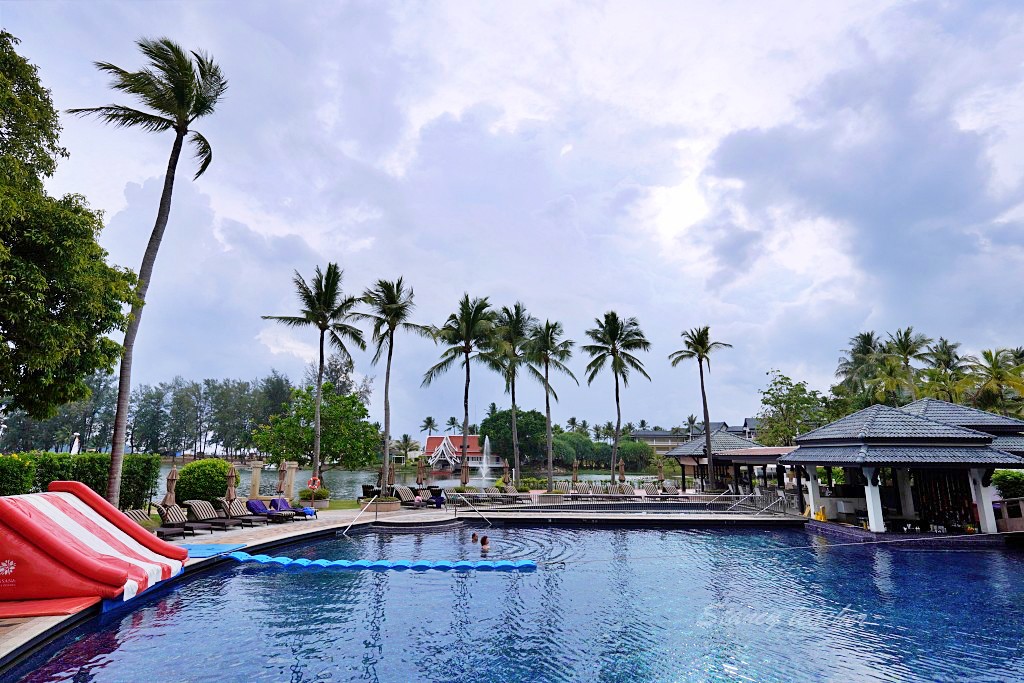 「普吉島樂古浪悅椿度假村」Angsana Laguna Phuket 私人海灘漂漂河Kids Club陪玩姊姊放風小孩超輕鬆