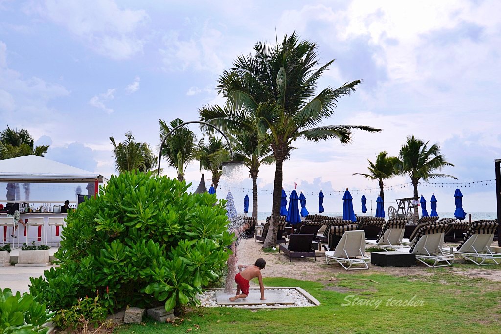 「普吉島樂古浪悅椿度假村」Angsana Laguna Phuket 私人海灘漂漂河Kids Club陪玩姊姊放風小孩超輕鬆