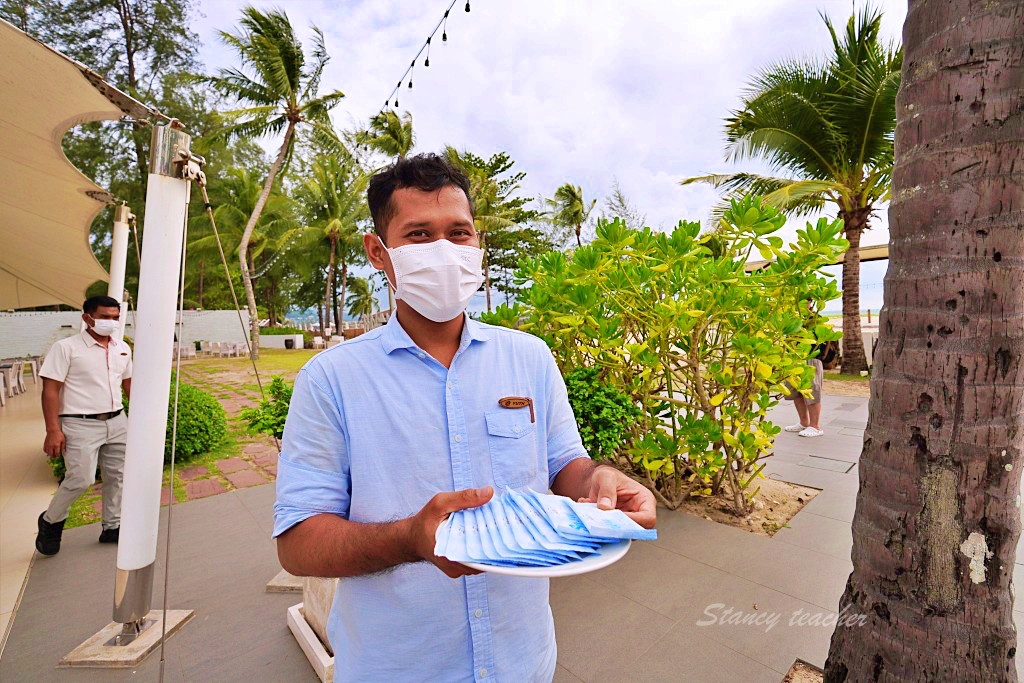 「普吉島樂古浪悅椿度假村」Angsana Laguna Phuket 私人海灘漂漂河Kids Club陪玩姊姊放風小孩超輕鬆