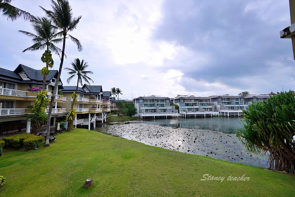 「普吉島樂古浪悅椿度假村」Angsana Laguna Phuket 私人海灘漂漂河Kids Club陪玩姊姊放風小孩超輕鬆