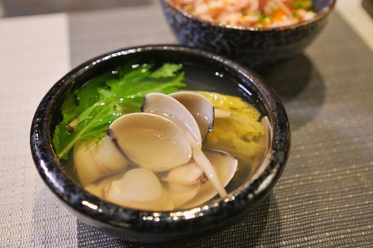 賞鮨手作料理「基隆無菜單料理」店採預約制新鮮創意日料 提前預訂送熟客隱藏版餐點
