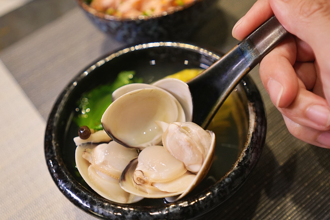 賞鮨手作料理「基隆無菜單料理」店採預約制新鮮創意日料 提前預訂送熟客隱藏版餐點