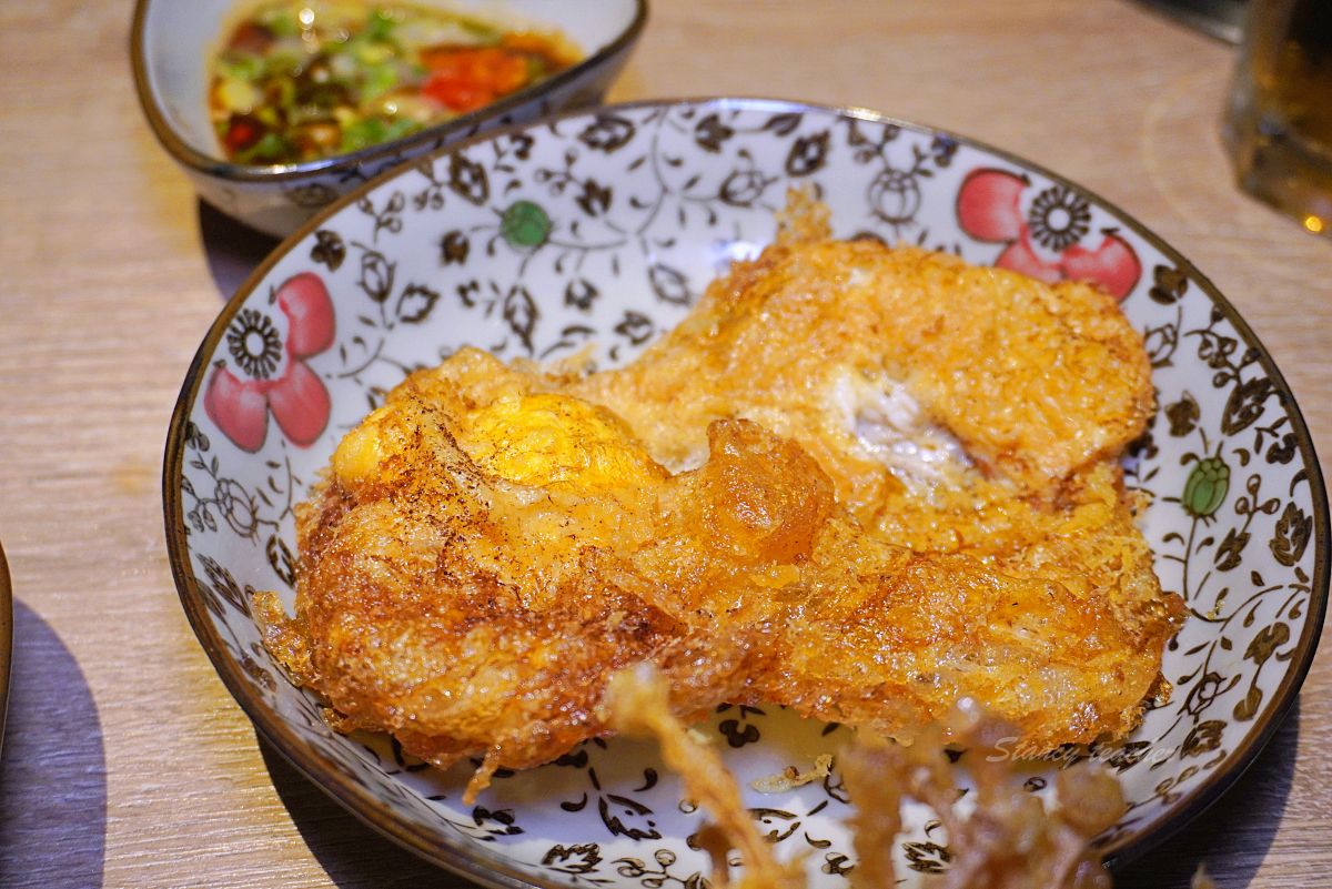 湯棧公益店|台中公益路火鍋怎麼點?麻油雞鍋、剝皮辣椒鍋與宵夜心得 湯棧公益店|台中公益路火鍋怎麼點?麻油雞鍋、剝皮辣椒鍋與宵夜心得