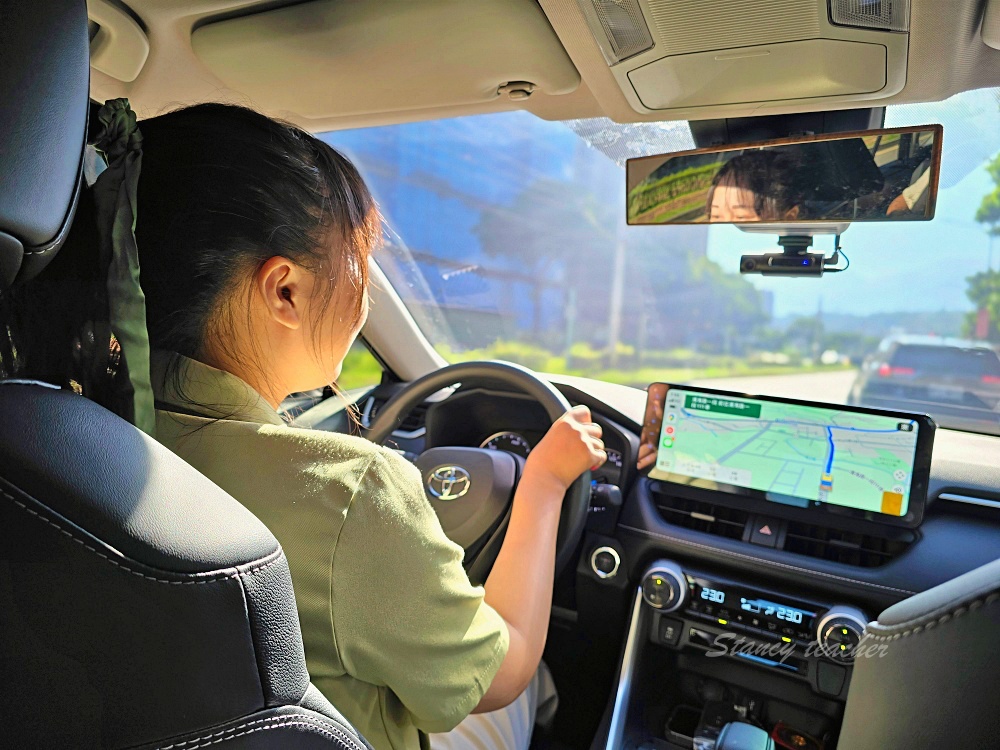 嘉君派車「機場接送服務、基隆港郵輪預約接送服務」女性專車完全禁菸車女司機細心又安心 嘉君派車「機場接送服務、基隆港郵輪預約接送服務」女性專車完全禁菸車女司機細心又安心