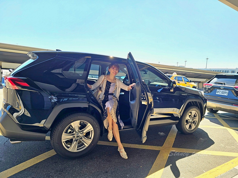 嘉君派車「機場接送服務、基隆港郵輪預約接送服務」女性專車完全禁菸車女司機細心又安心 嘉君派車「機場接送服務、基隆港郵輪預約接送服務」女性專車完全禁菸車女司機細心又安心