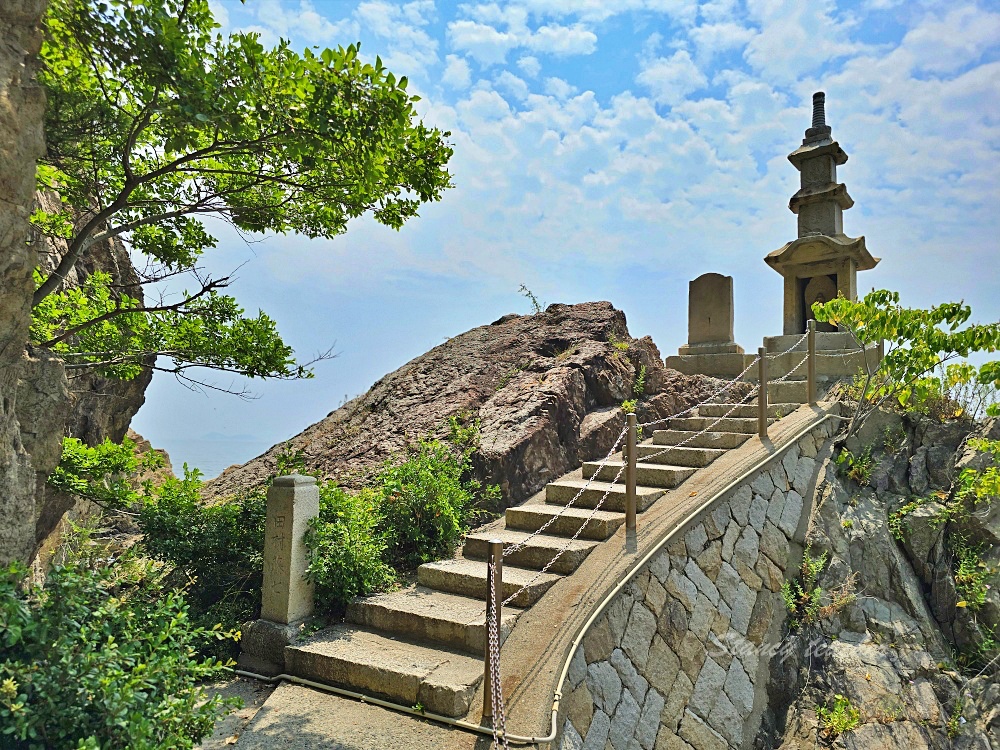 【廣島旅遊】「阿伏兔觀音」佇立懸崖海角上千年絕景寺廟驚見乳房御守太新奇此生必去 【廣島旅遊】「阿伏兔觀音」佇立懸崖海角上千年絕景寺廟驚見乳房御守太新奇此生必去
