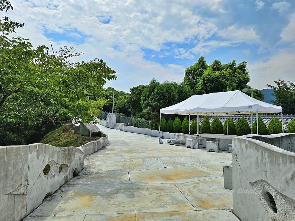 【廣島旅遊】廣島自由行景點「耕三寺-未來心之丘」戀戀希臘風走進白色大理石的夢幻國度太不可思議啦! 【廣島旅遊】廣島自由行景點「耕三寺-未來心之丘」戀戀希臘風走進白色大理石的夢幻國度太不可思議啦!