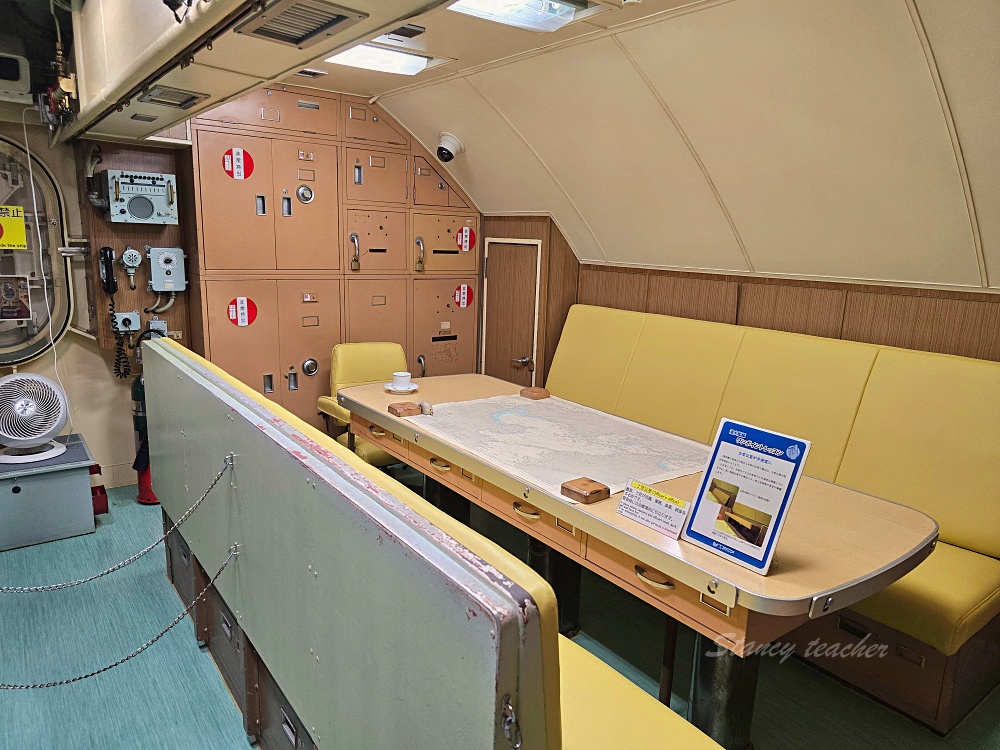廣島自由行景點「鐵鯨館」（海上自衛隊吳史料館）巨大潛水艇內參觀實在有夠酷