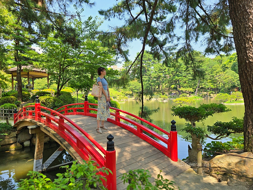 廣島縮景園｜廣島市區必訪日式庭園景點！交通門票＋跨虹橋拍照亮點一次整理
